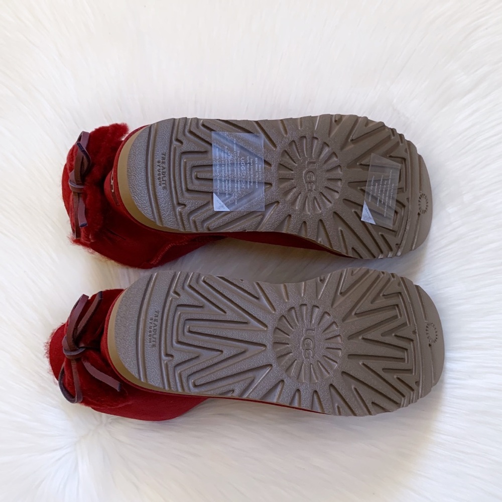 UGG Classic Double Bow Mini Kiss Boots - Picture 7 of 8